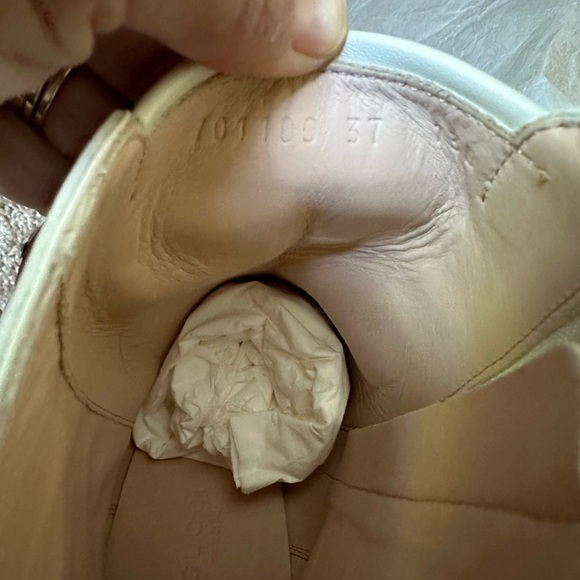 GUCCI Authentic K,GG Supreme Leather Crystal Buckle Platform Ankle  Boots 37/6.5 - Picture 17 of 17